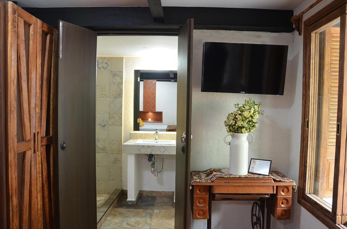 Casa Real Coyoacan Kota Meksiko Bagian luar foto